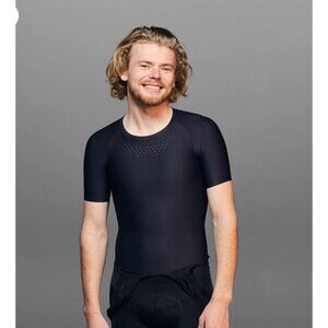 Eliel Pismo Mens M Classic Base Layer Shirt Short Sleeve Vented Perforated EUC